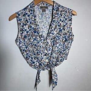 Vintage Floral Sleeveless Tie-Front Top - Blue and White